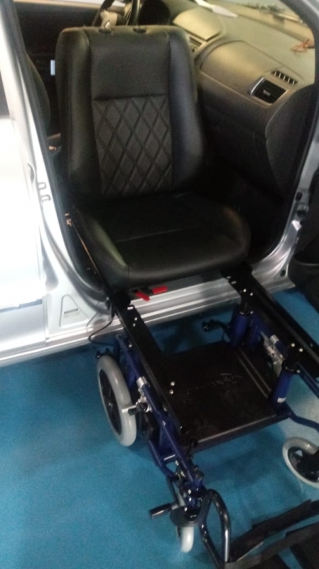 Adaptação de veículos para portadores de deficiência